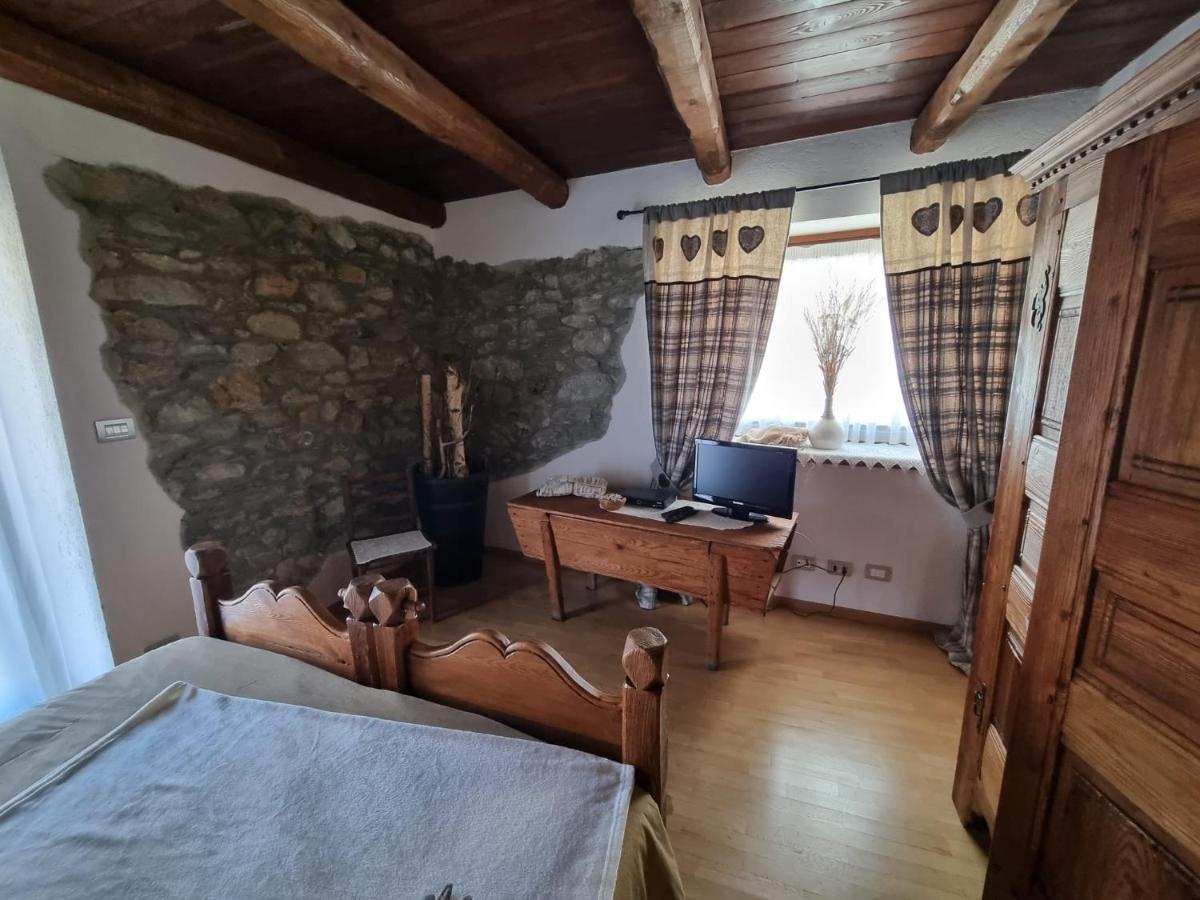La Peiro Douco ξενώνας Roure Turin Εξωτερικό φωτογραφία